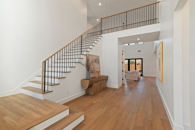 10553 Cromwell Drive, Dallas, TX 75229