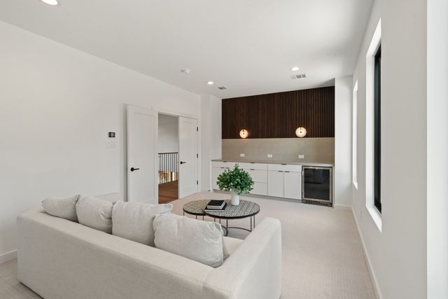 10553 Cromwell Drive, Dallas, TX 75229