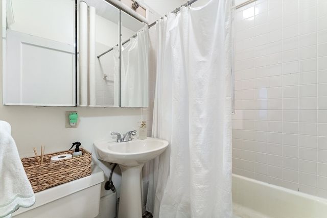 78 Glenville Ave 7, Boston, MA 02134