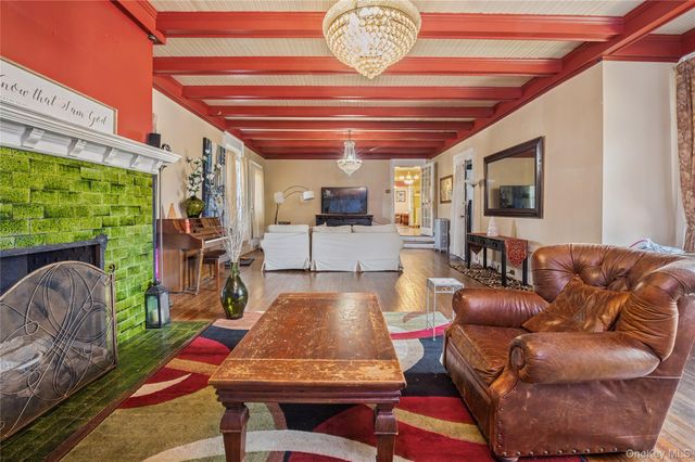 7 The Court, New Rochelle, NY 10801