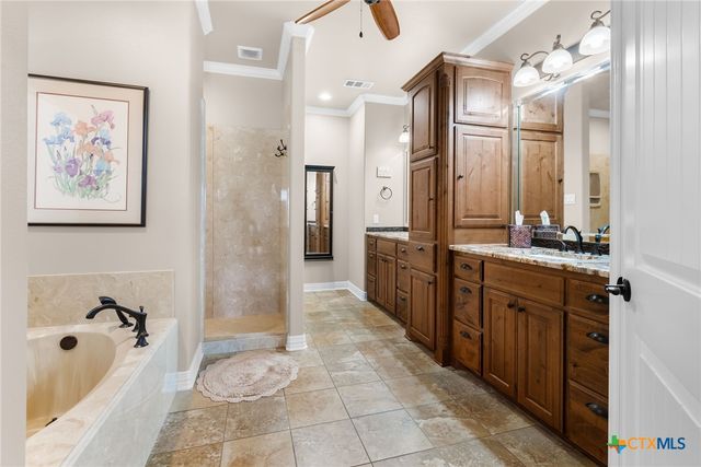 1735 Alta Vista Loop, Temple, TX 76502