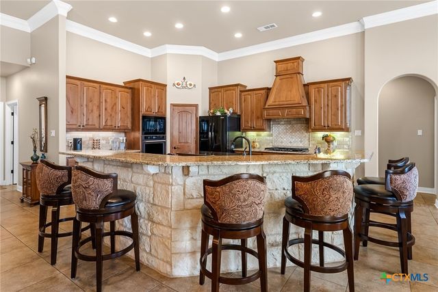 1735 Alta Vista Loop, Temple, TX 76502