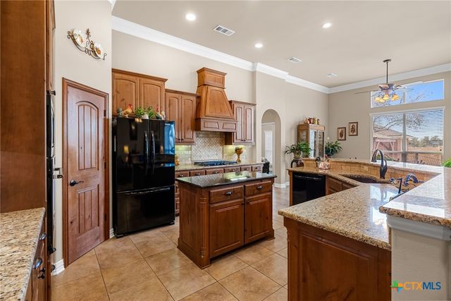 1735 Alta Vista Loop, Temple, TX 76502