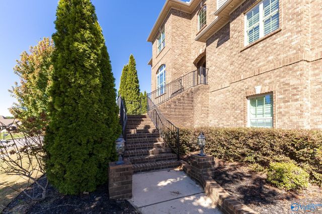 146 Forest Ridge Drive, Huntsville, AL 35806