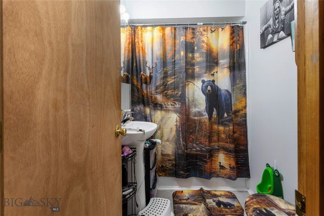 1401 Sampson Street, Butte, MT 59701