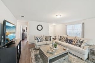 7065 Seton Hall Drive, Fort Worth, TX 76120