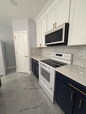 1174 HAINES DRIVE, Winter Haven, FL 33881