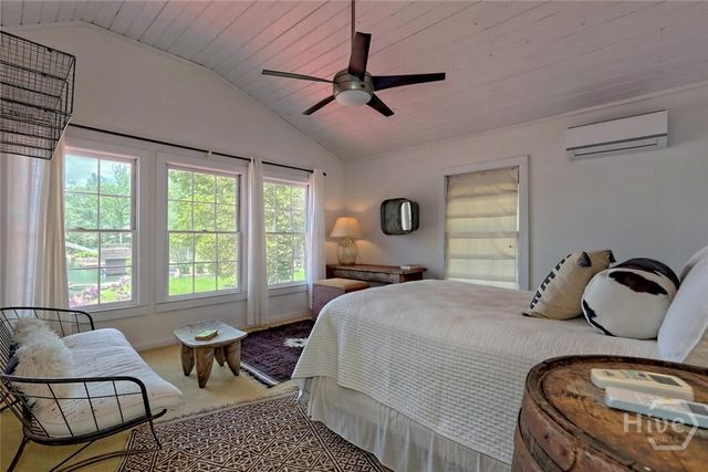 89 Arkansas Lane, Tiger, GA 30576