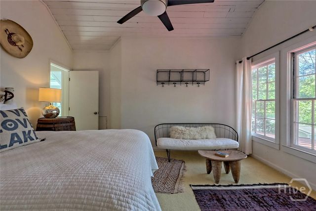 89 Arkansas Lane, Tiger, GA 30576