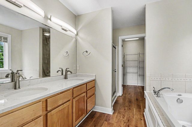 5169 Chasemoor Court, Portage, MI 49024