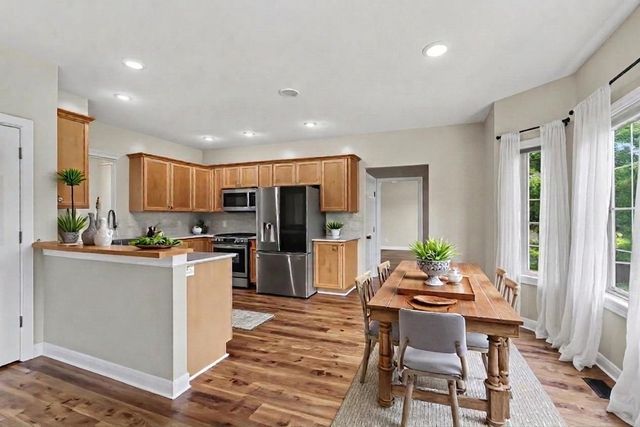 5169 Chasemoor Court, Portage, MI 49024