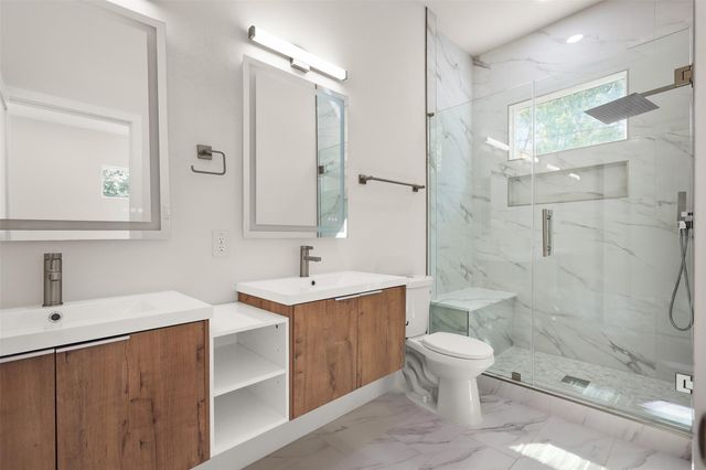 4728 Sunbeam Street, Houston, TX 77033