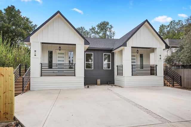 4728 Sunbeam Street, Houston, TX 77033