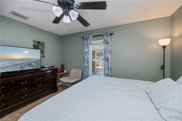 3220 NE 14th CT, Cape Coral, FL 33909