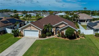 3220 NE 14th CT, Cape Coral, FL 33909