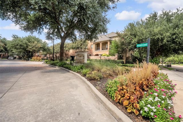 53 Versante Court, Houston, TX 77070