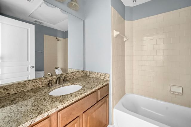 53 Versante Court, Houston, TX 77070