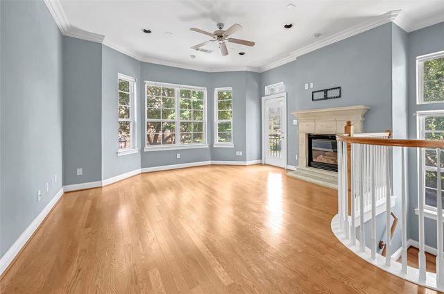 53 Versante Court, Houston, TX 77070