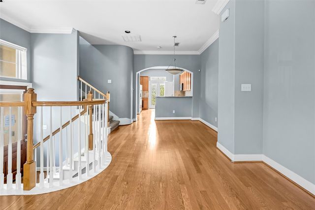 53 Versante Court, Houston, TX 77070