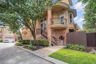 53 Versante Court, Houston, TX 77070