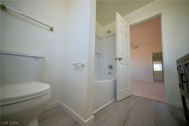6501 Hartwood Road, Las Vegas, NV 89108