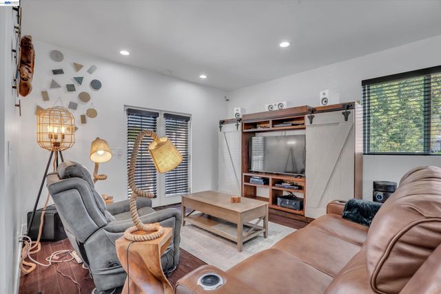 5447 Shasta Ave, San Pablo, CA 94806