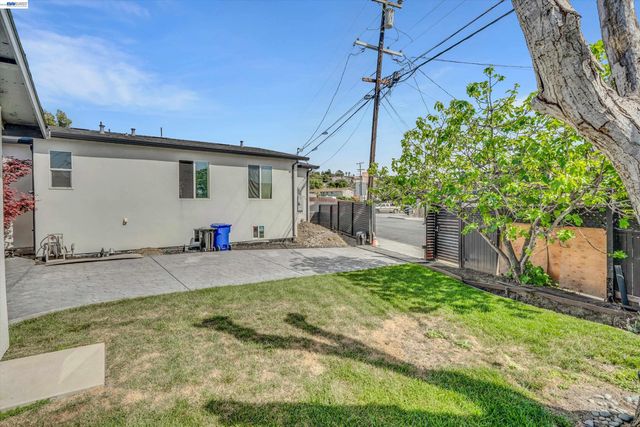 5447 Shasta Ave, San Pablo, CA 94806