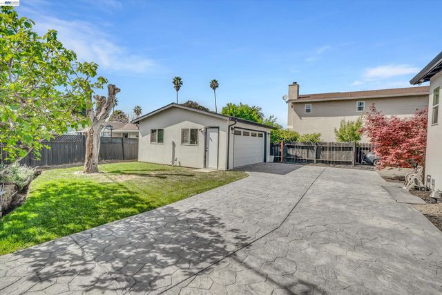 5447 Shasta Ave, San Pablo, CA 94806