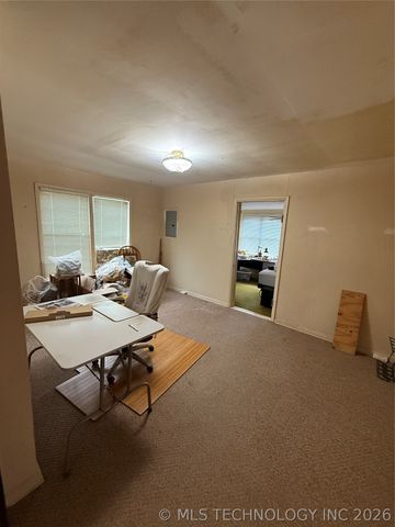 378 N 438, Pryor, OK 74361