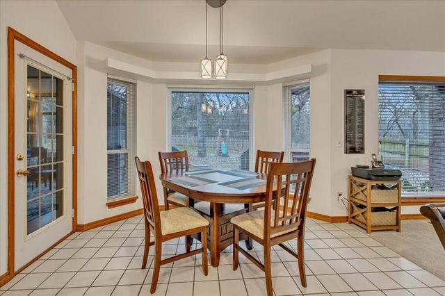 804 N Creek Drive, Edmond, OK 73034