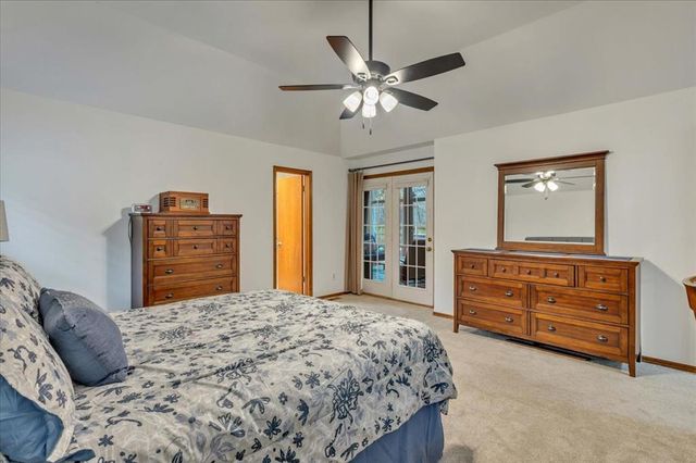 804 N Creek Drive, Edmond, OK 73034