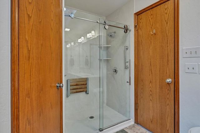 804 N Creek Drive, Edmond, OK 73034