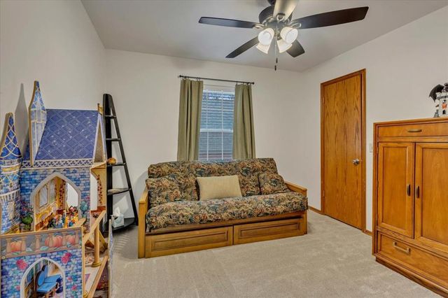 804 N Creek Drive, Edmond, OK 73034