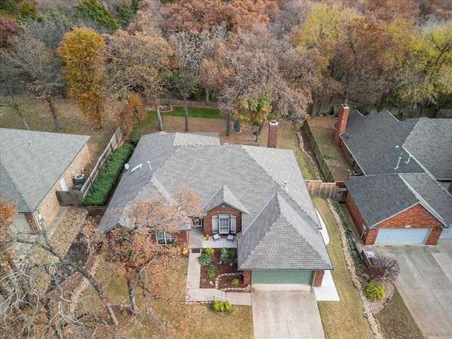 804 N Creek Drive, Edmond, OK 73034