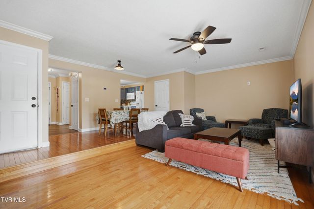 2101 Cherokee Road 12, Johnson City, TN 37604