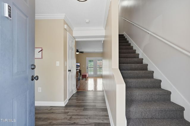 2101 Cherokee Road 12, Johnson City, TN 37604