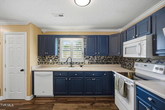 2101 Cherokee Road 12, Johnson City, TN 37604