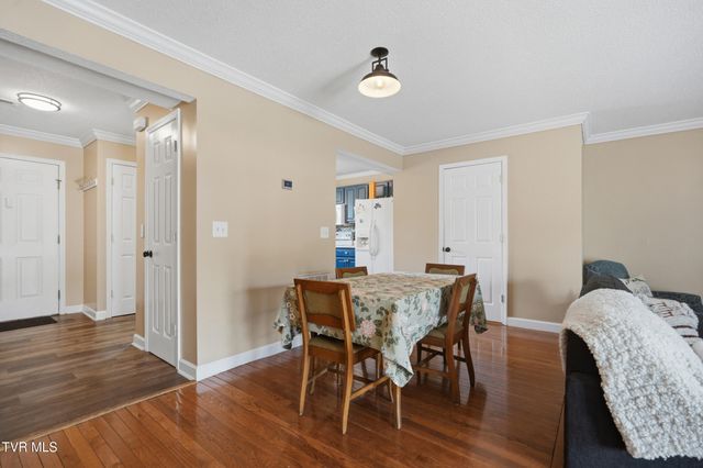 2101 Cherokee Road 12, Johnson City, TN 37604