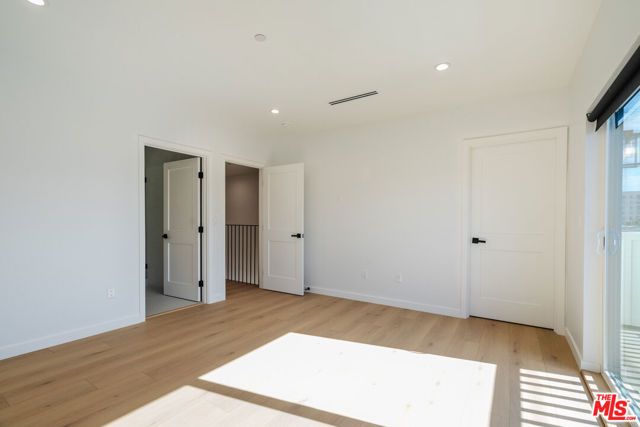 6763 Lexington Avenue B, Los Angeles, CA 90038