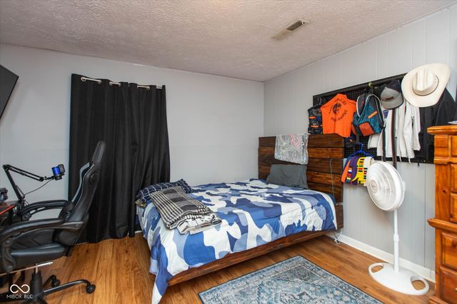 200 Boring Place, Martinsville, IN 46151