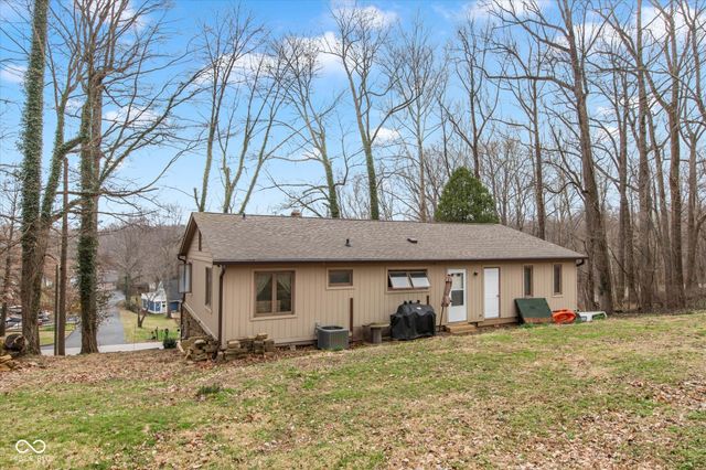 200 Boring Place, Martinsville, IN 46151