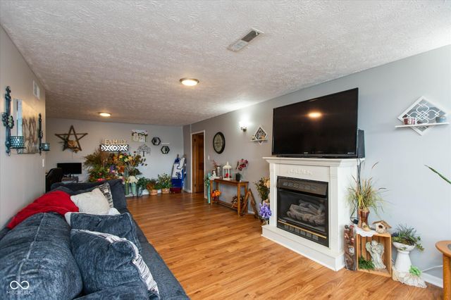 200 Boring Place, Martinsville, IN 46151