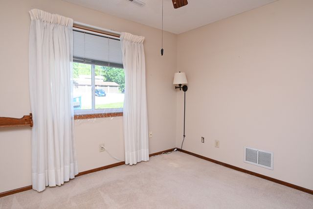 4773 Woodland Avenue 6, West Des Moines, IA 50266