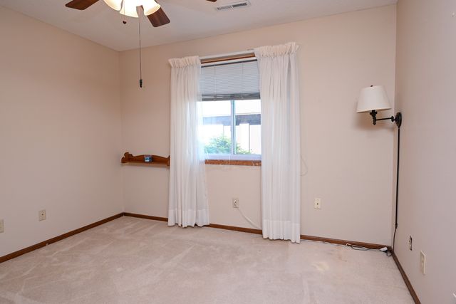 4773 Woodland Avenue 6, West Des Moines, IA 50266