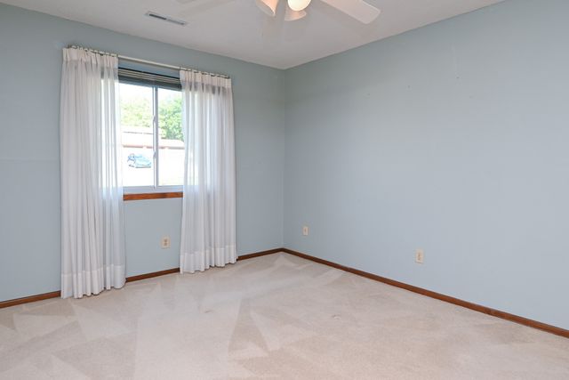 4773 Woodland Avenue 6, West Des Moines, IA 50266