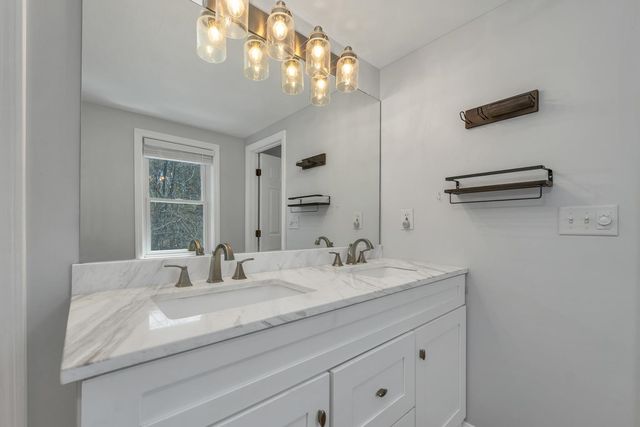 165 Old Bay Road, New Durham, NH 03855