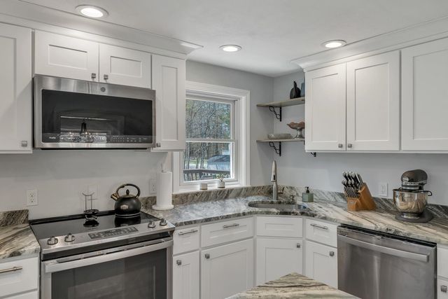 165 Old Bay Road, New Durham, NH 03855