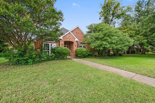 812 FALL Drive, Allen, TX 75002