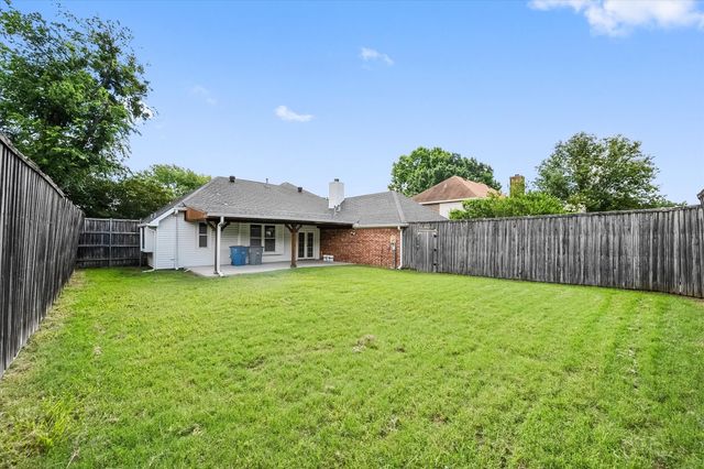812 FALL Drive, Allen, TX 75002