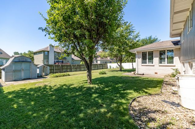 1534 Poplar Lane, Munster, IN 46321